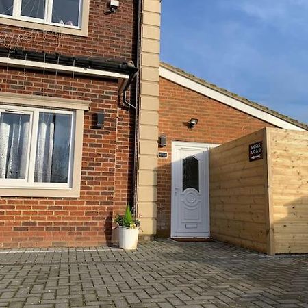 Apartment C, A One Bedroom Flat In South London Carshalton Extérieur photo